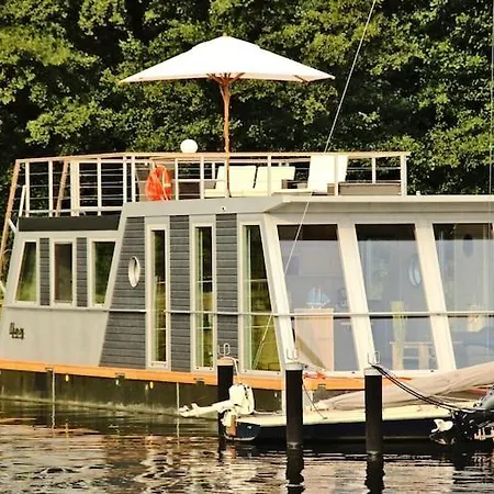 Hausboot In